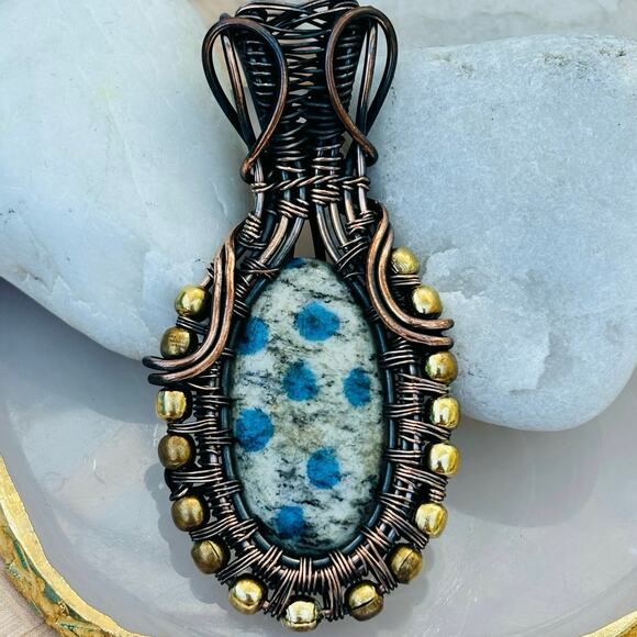K-2 Agate Stone Wire Wrapped Copper Pendant - Picture 1 of 5